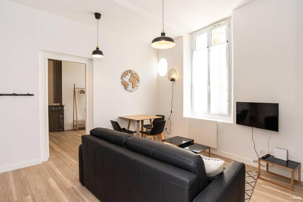 Le Dandy - T2 Centre Historique Appartement Agen Buitenkant foto
